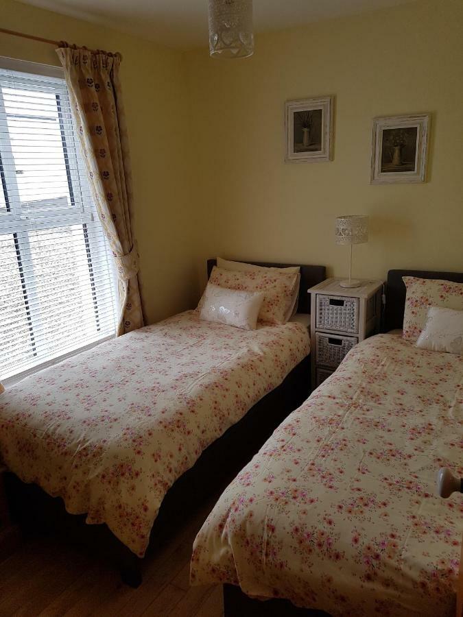 Beech House Villa Portballintrae Eksteriør billede